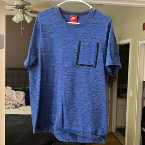 Very nice Nike men’s t-shirt size Large L